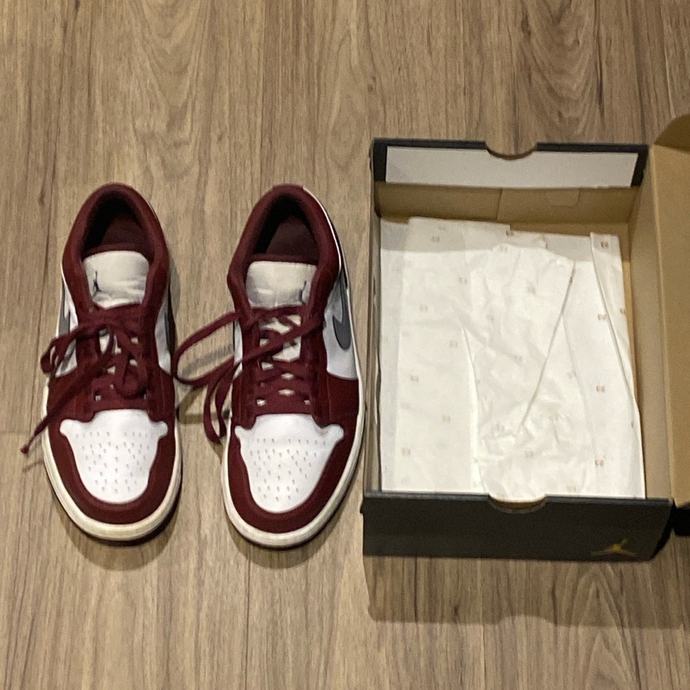 Jordan 1 Low